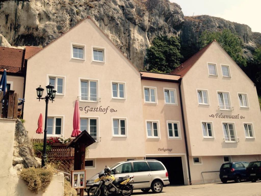 Gasthaus Felsenwastl Essing Exterior photo